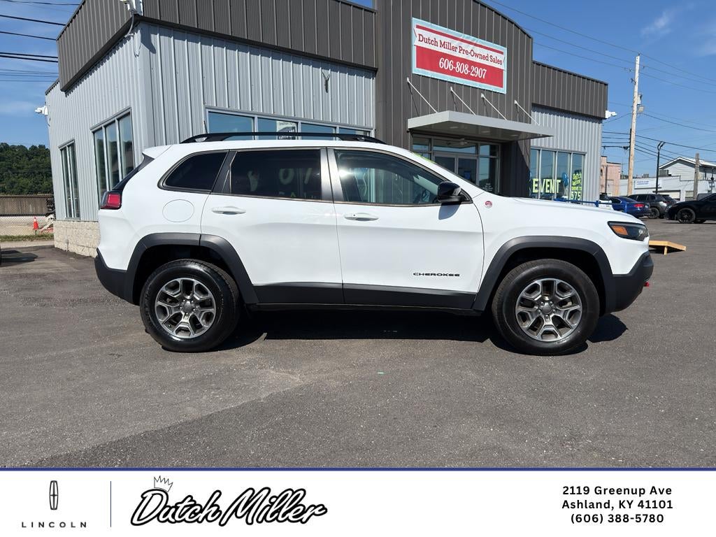 2022 Jeep Cherokee Trailhawk