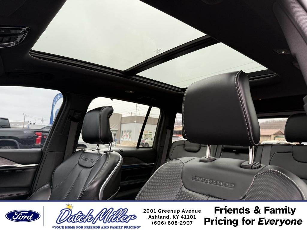 2022 Jeep Grand Cherokee 4xe Overland