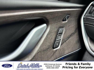 2022 Jeep Grand Cherokee 4xe Overland