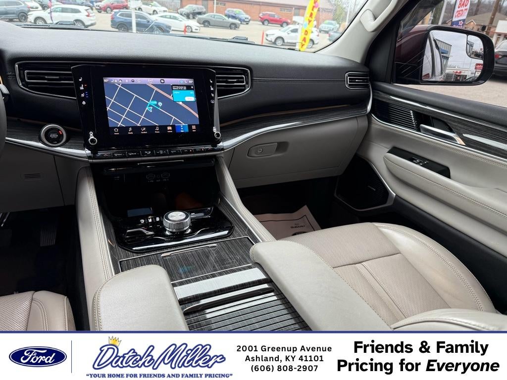 2022 Jeep Wagoneer Series II