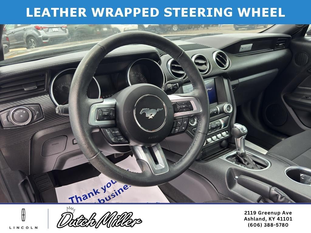 2022 Ford Mustang EcoBoost