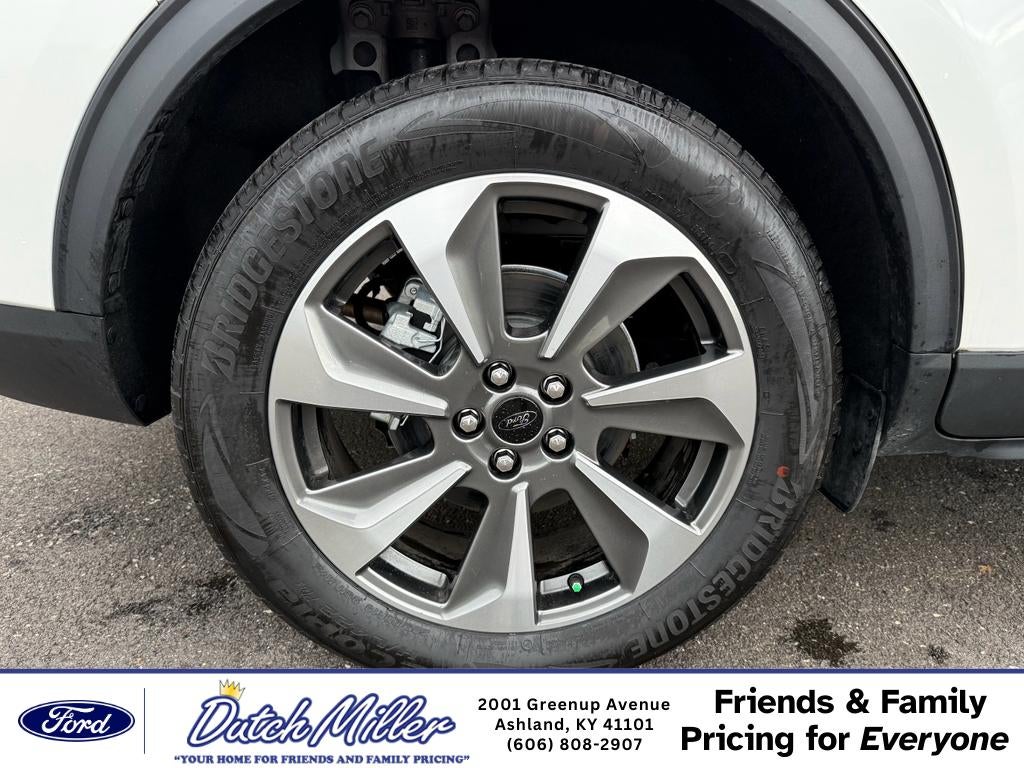 2024 Ford Escape Platinum