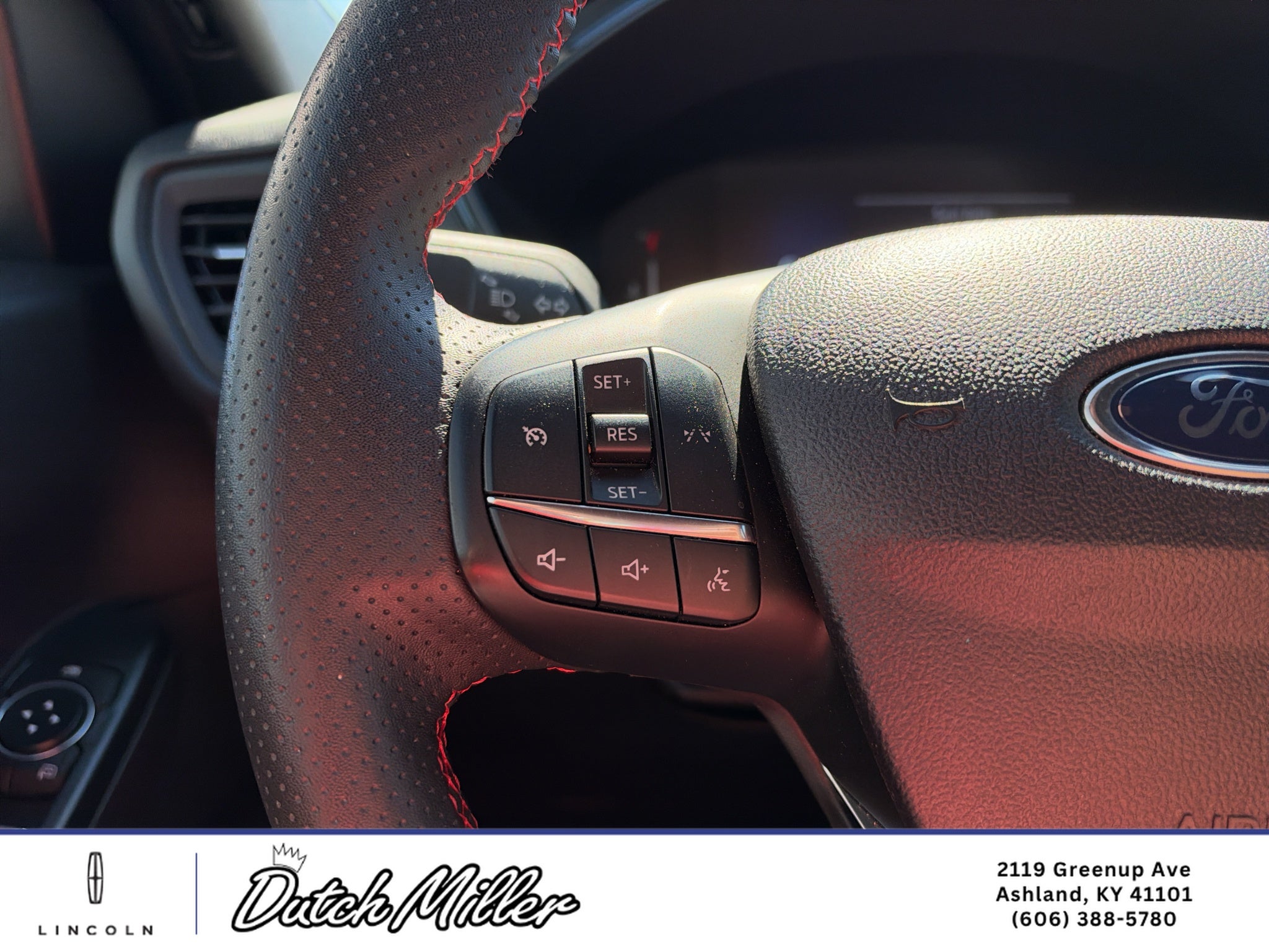2025 Ford Escape ST-Line