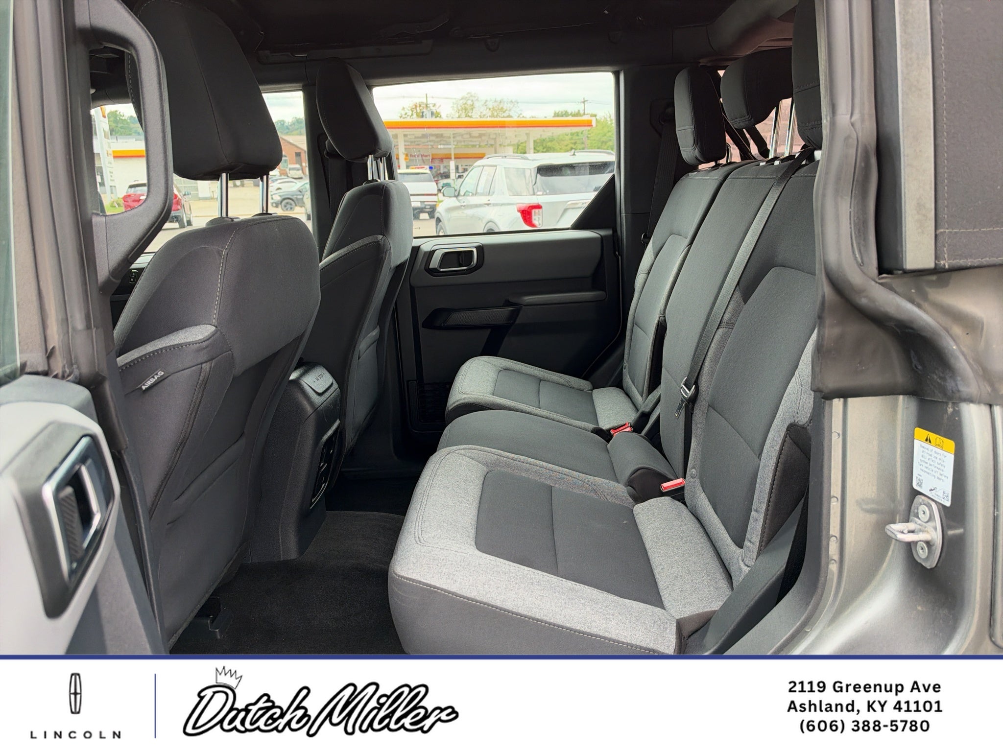 2022 Ford Bronco Base 4 Door 4x4