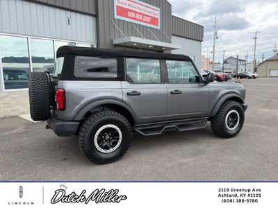 2022 Ford Bronco Base 4 Door 4x4