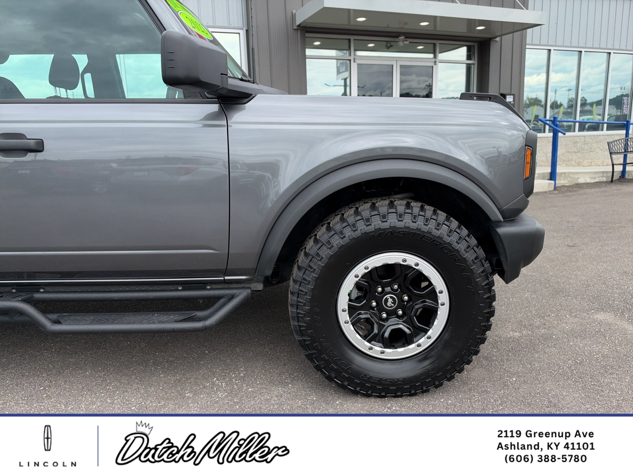 2022 Ford Bronco Base 4 Door 4x4