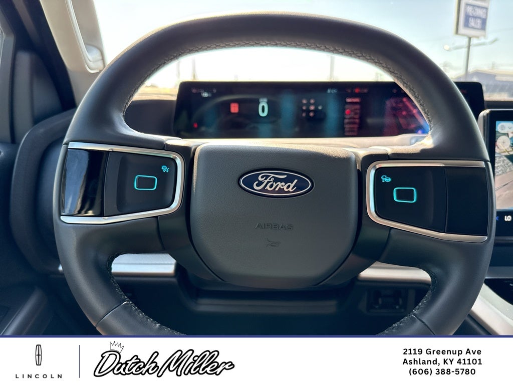 2025 Ford Expedition Active