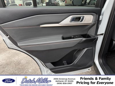 2025 Ford Explorer Active