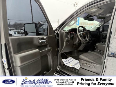 2024 Chevrolet Silverado Custom