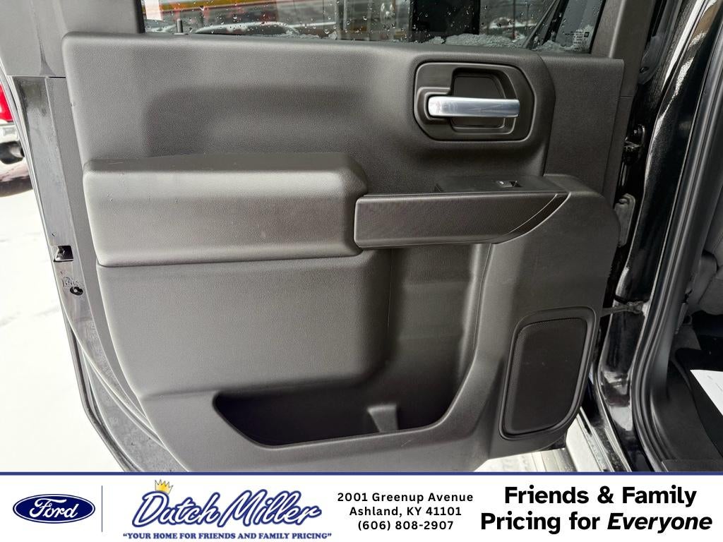 2024 Chevrolet Silverado Custom