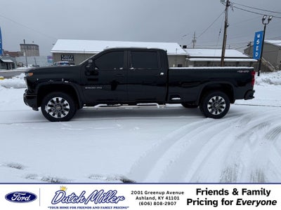 2024 Chevrolet Silverado Custom