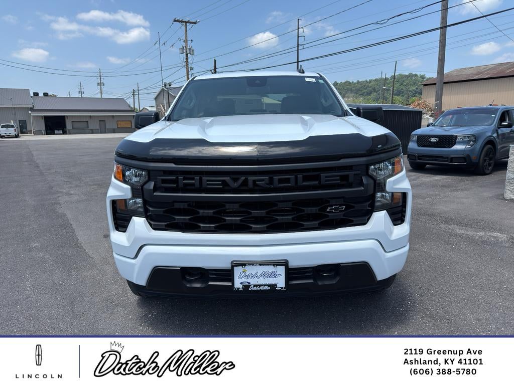 2024 Chevrolet Silverado Custom