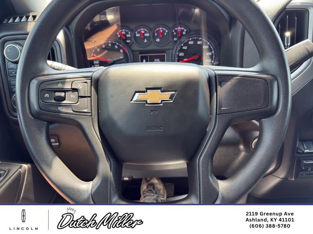 2024 Chevrolet Silverado Custom