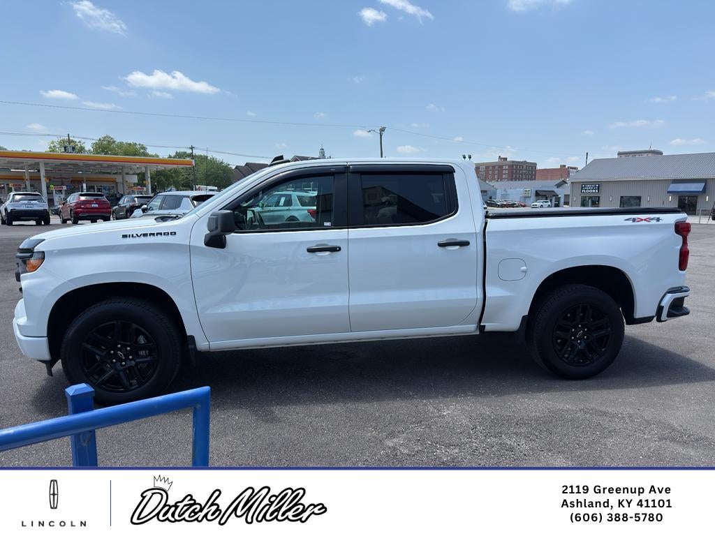 2024 Chevrolet Silverado Custom