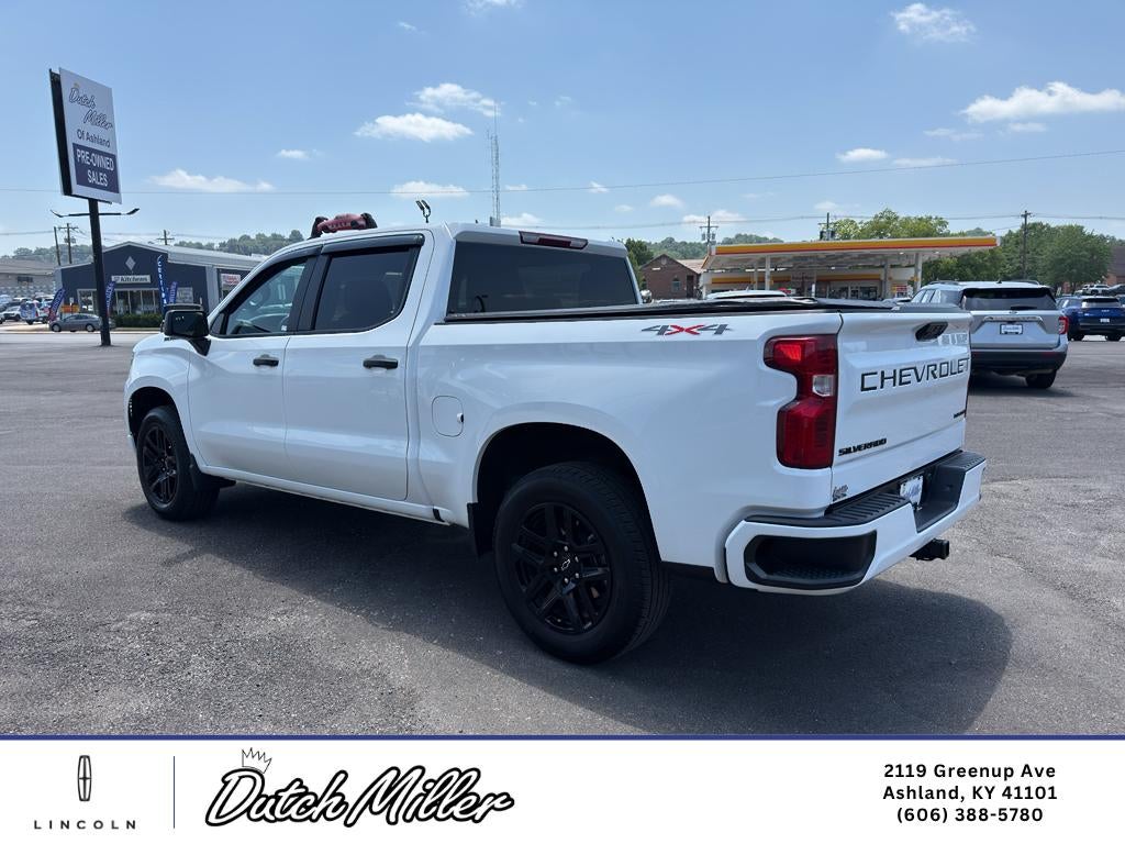 2024 Chevrolet Silverado Custom