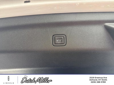 2024 GMC Yukon XL AT4