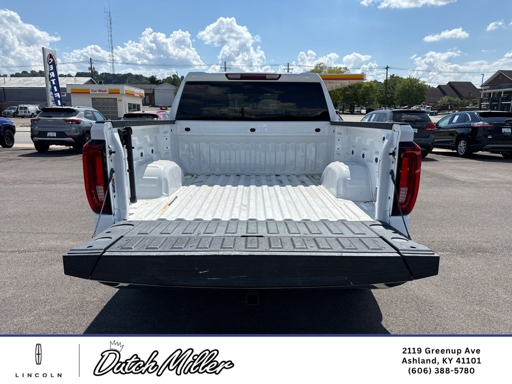 2025 GMC Sierra SLT