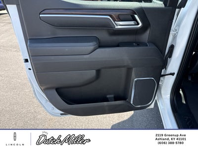 2025 GMC Sierra SLT