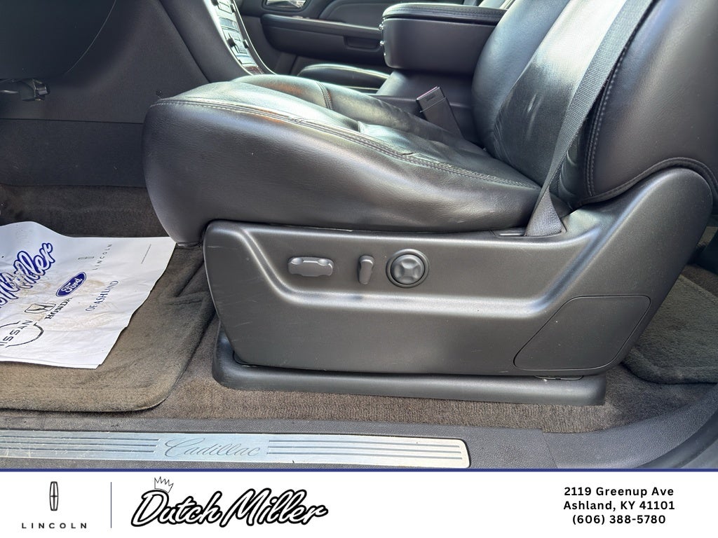 2008 Cadillac Escalade Base