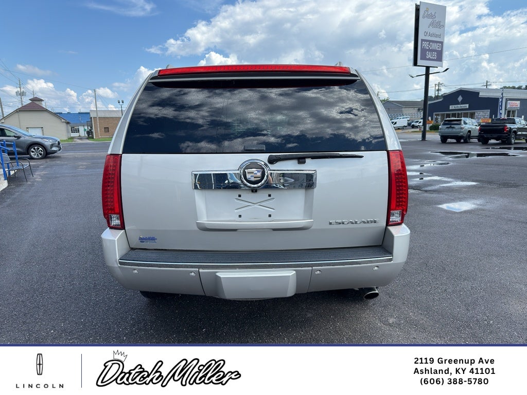 2008 Cadillac Escalade Base