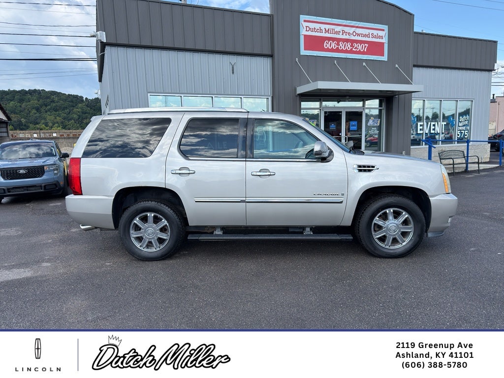 2008 Cadillac Escalade Base