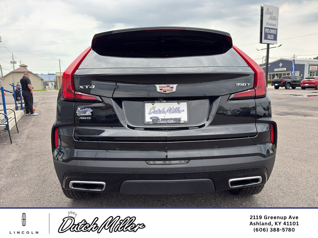 2025 Cadillac XT4 AWD Premium Luxury