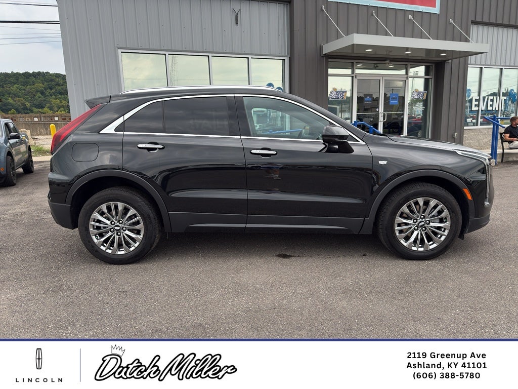 2025 Cadillac XT4 AWD Premium Luxury