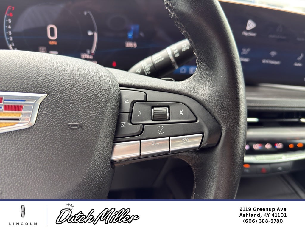 2025 Cadillac XT4 AWD Premium Luxury