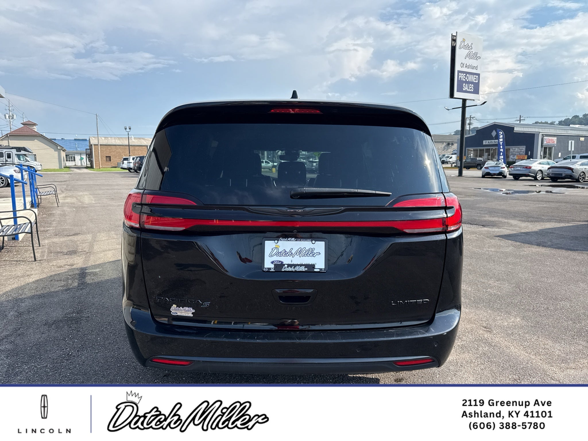 2025 Chrysler Pacifica Limited