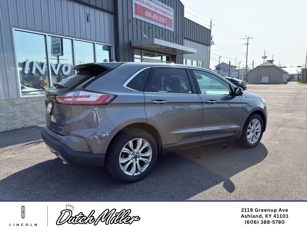 2022 Ford Edge Titanium