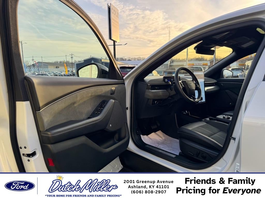 2023 Ford Mustang Mach-E GT