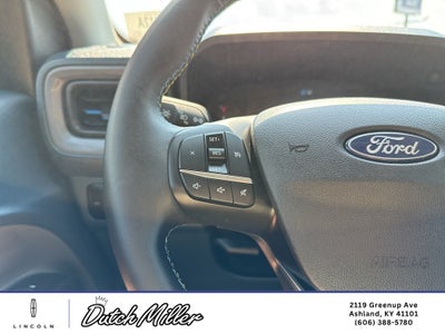 2025 Ford Maverick Lobo Standard