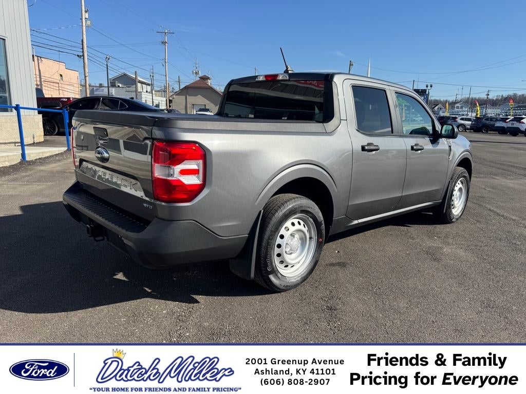 2022 Ford Maverick XL