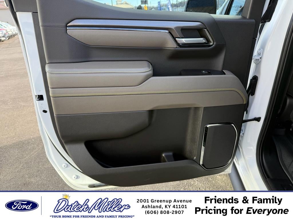 2023 Chevrolet Silverado ZR2