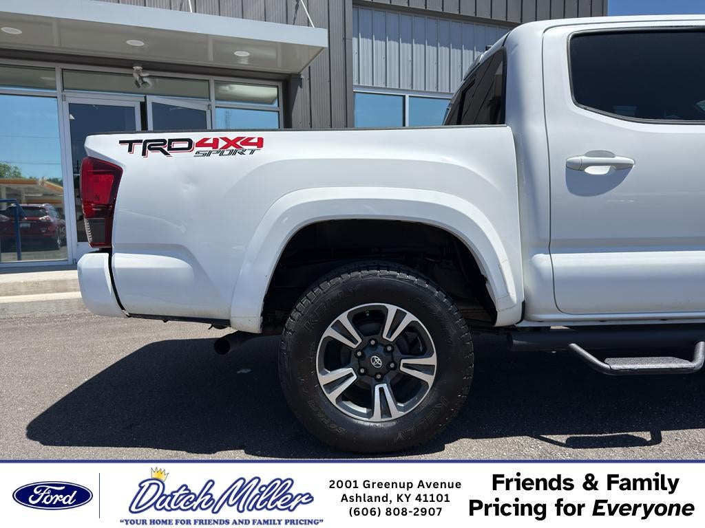2018 Toyota Tacoma TRD Sport