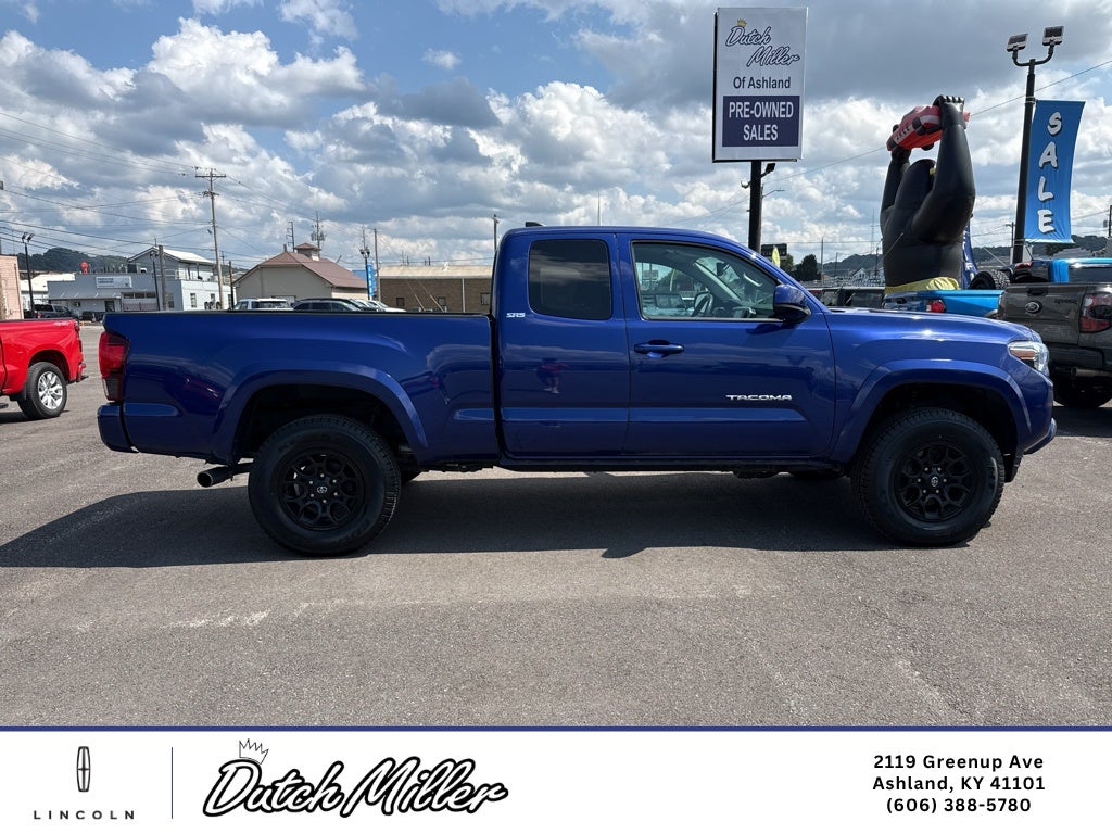 2022 Toyota Tacoma SR5