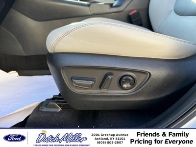 2023 Toyota RAV4 Hybrid Hybrid XLE Premium