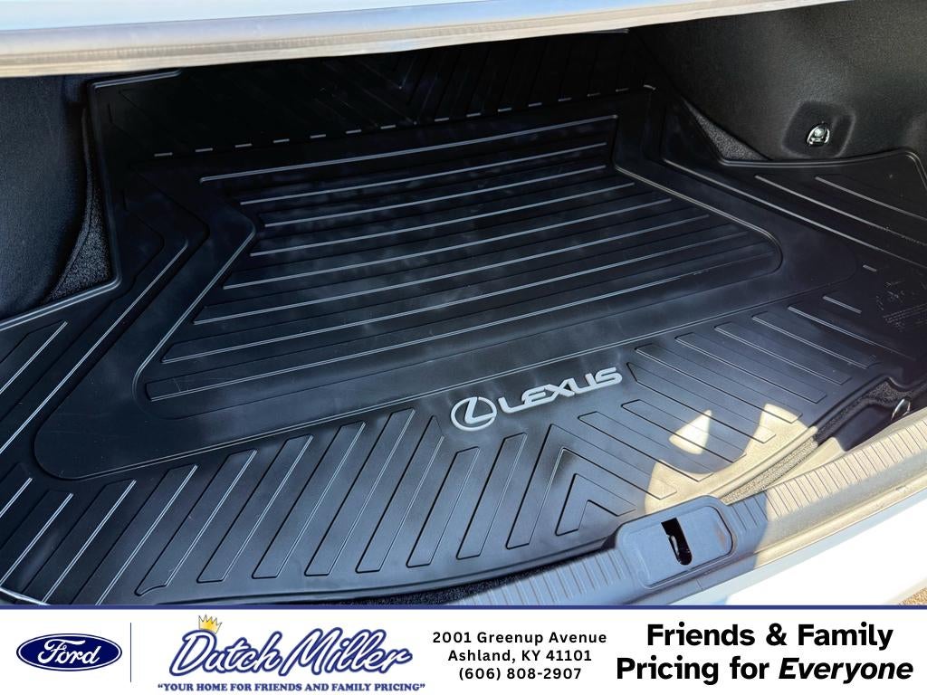 2025 Lexus ES 350 Ultra Luxury