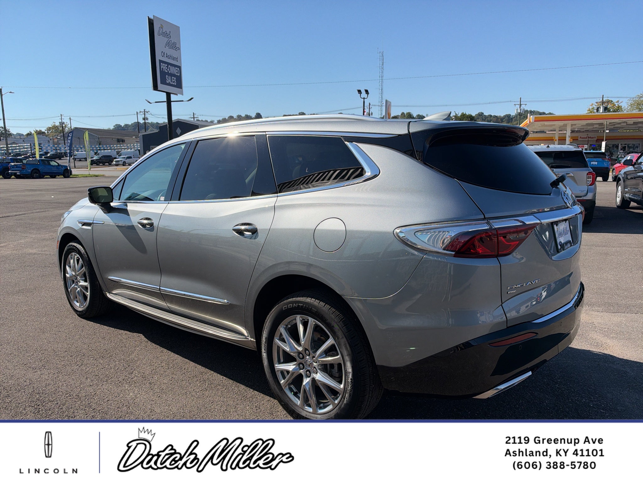2024 Buick Enclave Essence