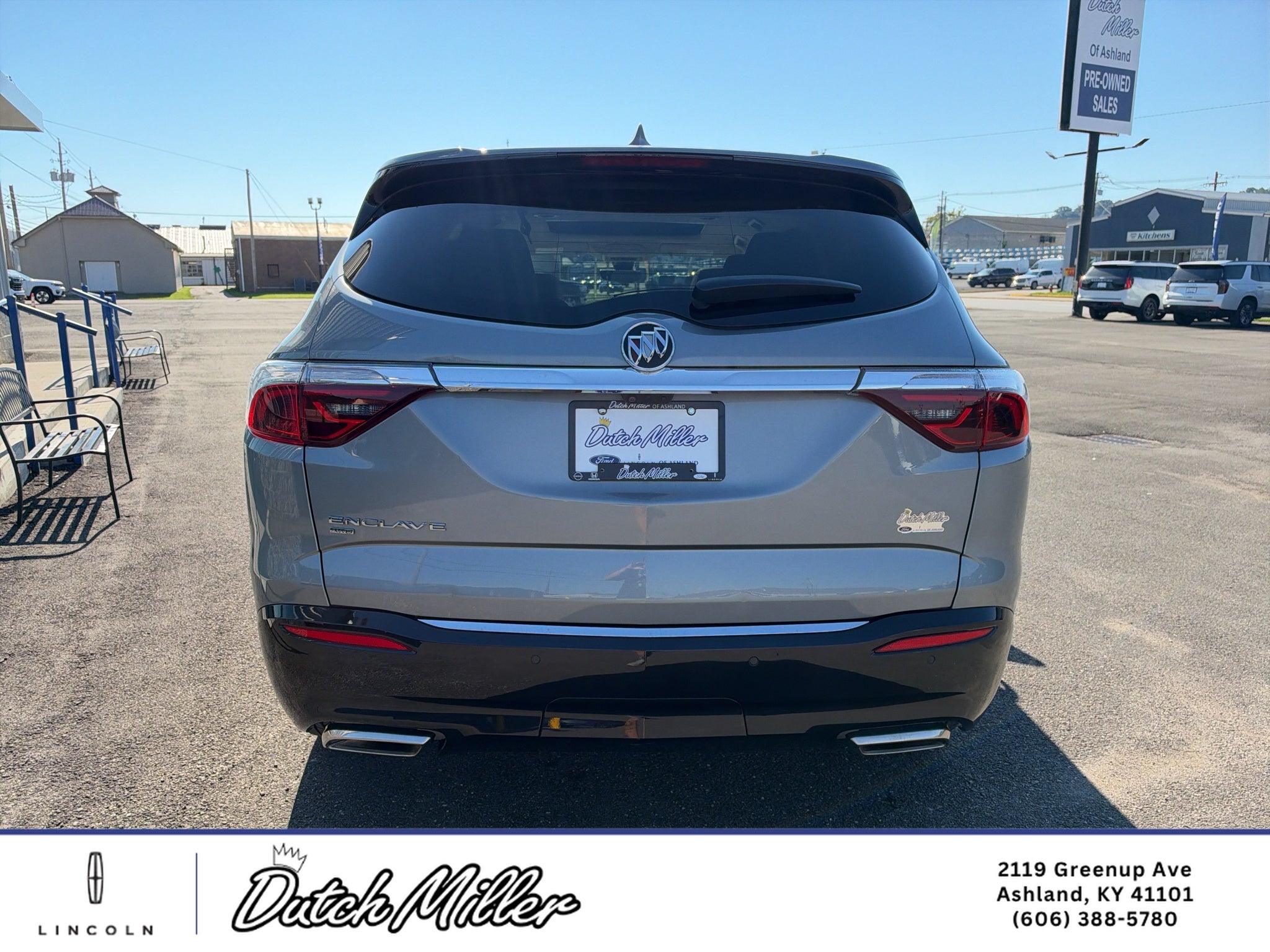 2024 Buick Enclave Essence