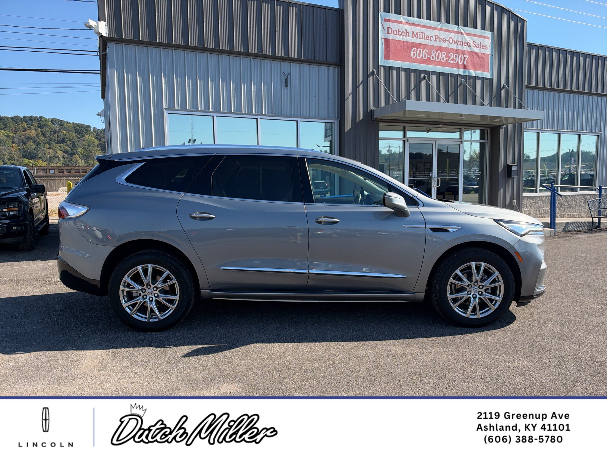 2024 Buick Enclave Essence