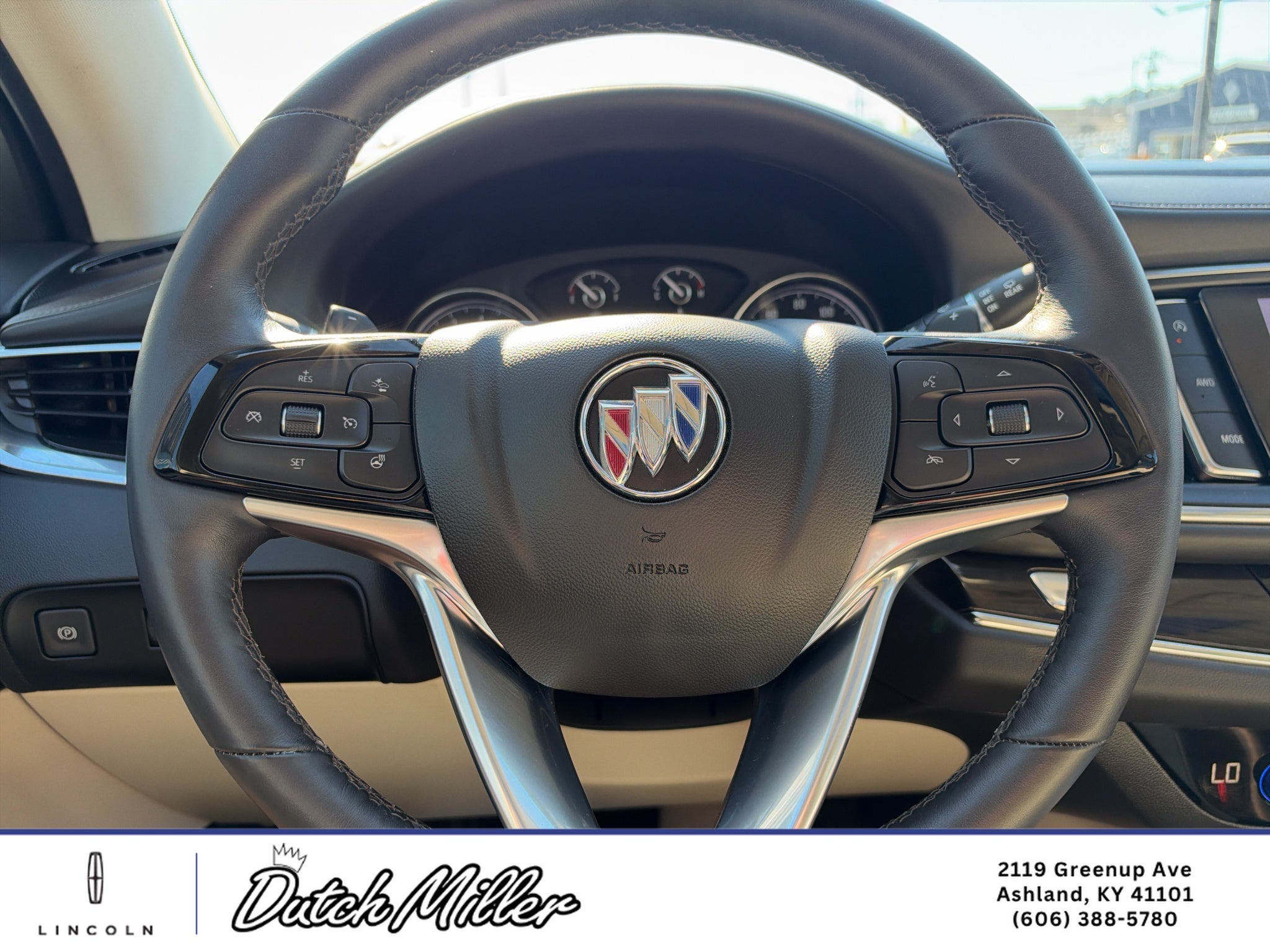 2024 Buick Enclave Essence