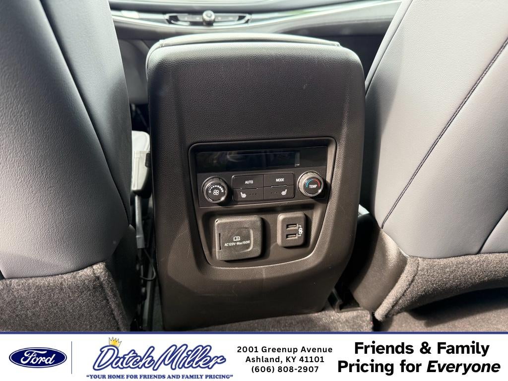 2023 Buick Enclave Premium