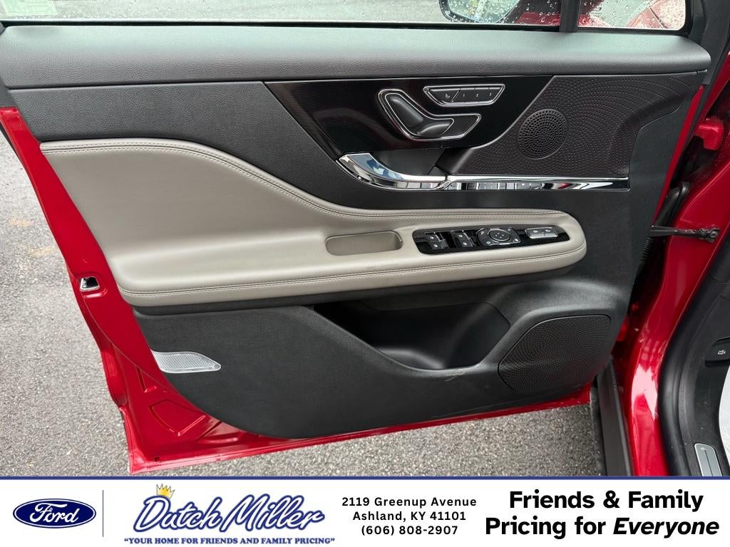 2026 Lincoln Corsair Premiere