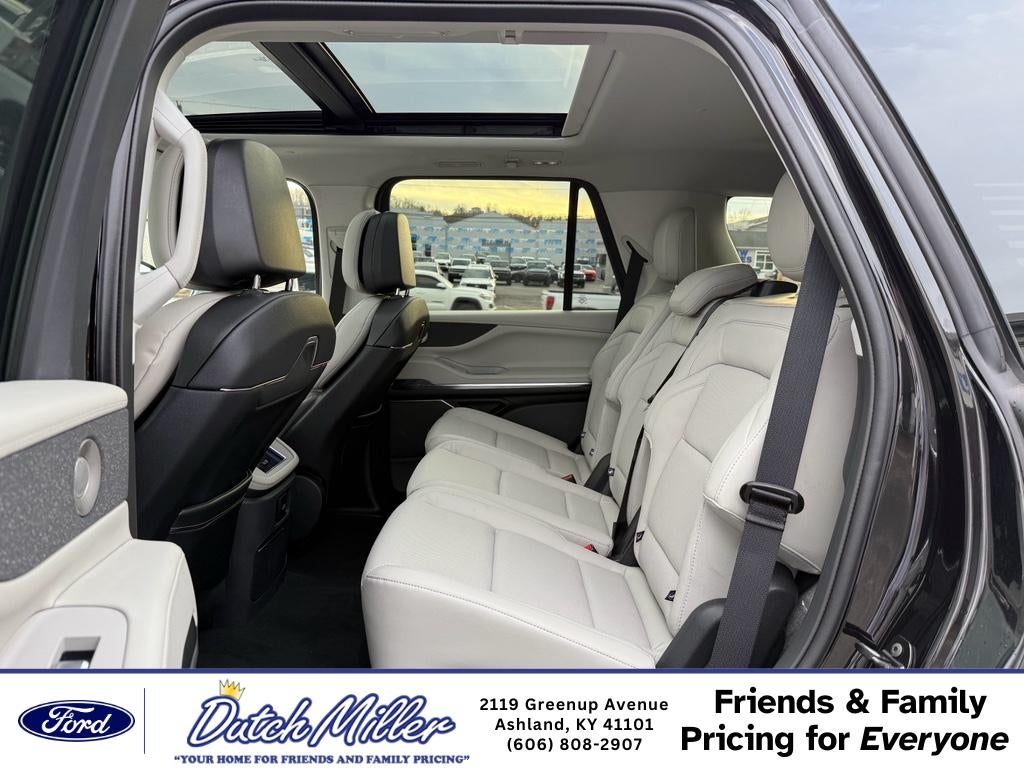 2025 Lincoln Navigator Reserve