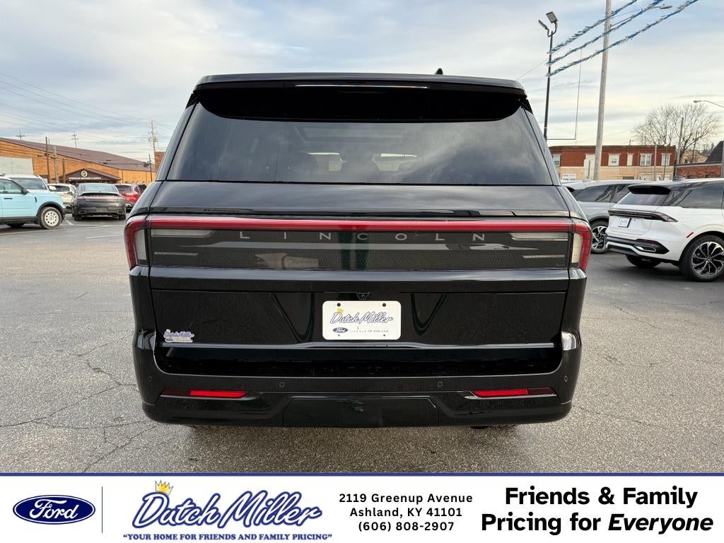 2025 Lincoln Navigator Reserve