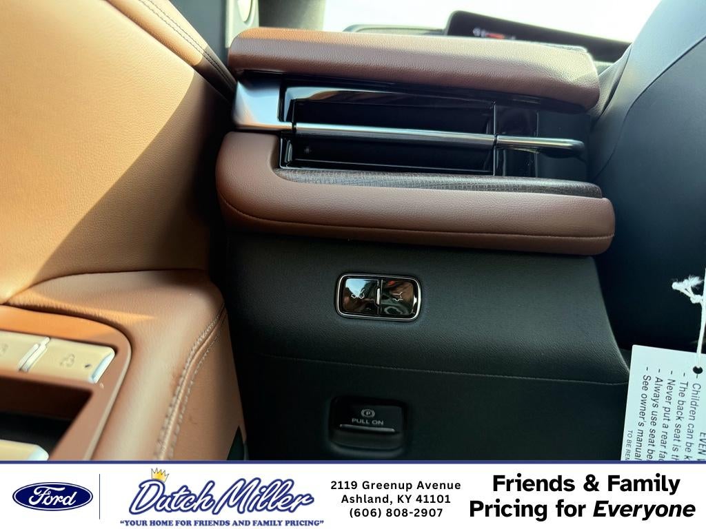 2025 Lincoln Navigator Reserve