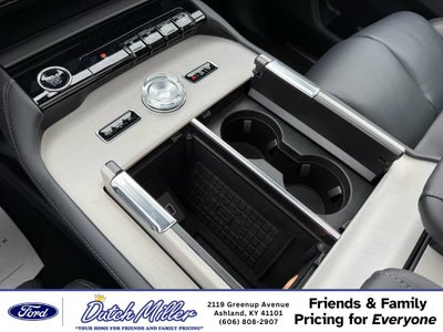 2026 Lincoln Navigator L Reserve