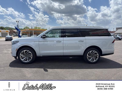 2026 Lincoln Navigator L Reserve