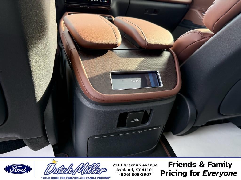 2026 Lincoln Navigator L Reserve